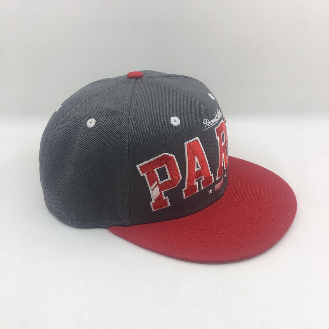 wholesale 6 panel custom embroidery hip hop snapback hats with your own logo