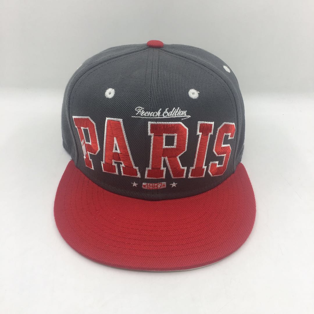wholesale 6 panel custom embroidery hip hop snapback hats with your own logo