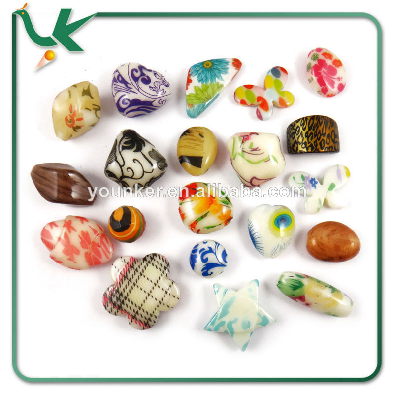 печатных цветок и бодьших пластиковые шарики свободно