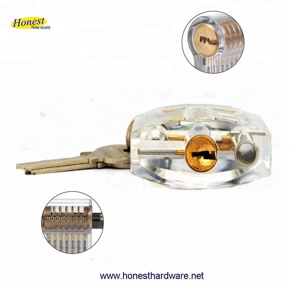 Высокое количество прозрачных практика замки