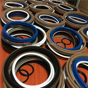 707-99-57200 PC200-6 Excavator Arm Hydraulic Cylinder Repair Seal Kit