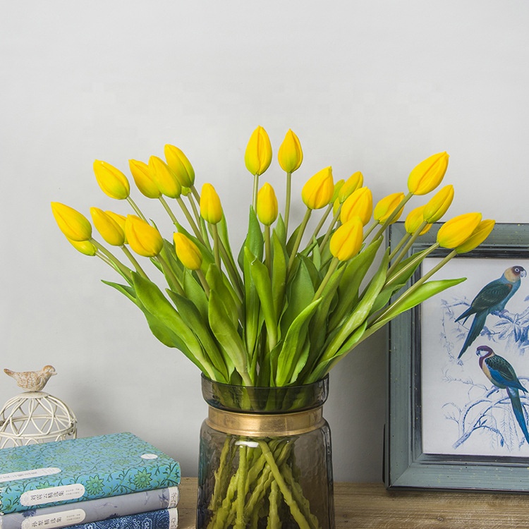 тюльпаны реал тач. декоративные тюльпаны. декоративные тюльпаны. букет из 25 тюльпанов микс. декоративные тюльпаны.