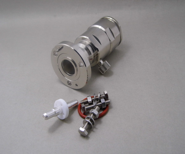 STC-A | Connecteur avec angle réglable pour tubes carrés