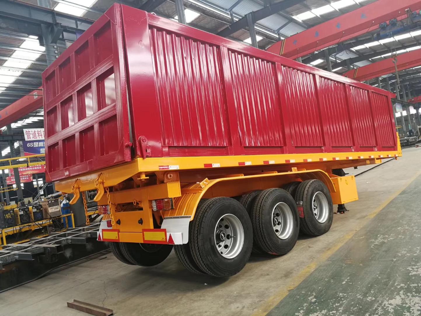 3 轴后部鹅颈翻斗/转储半挂车出售