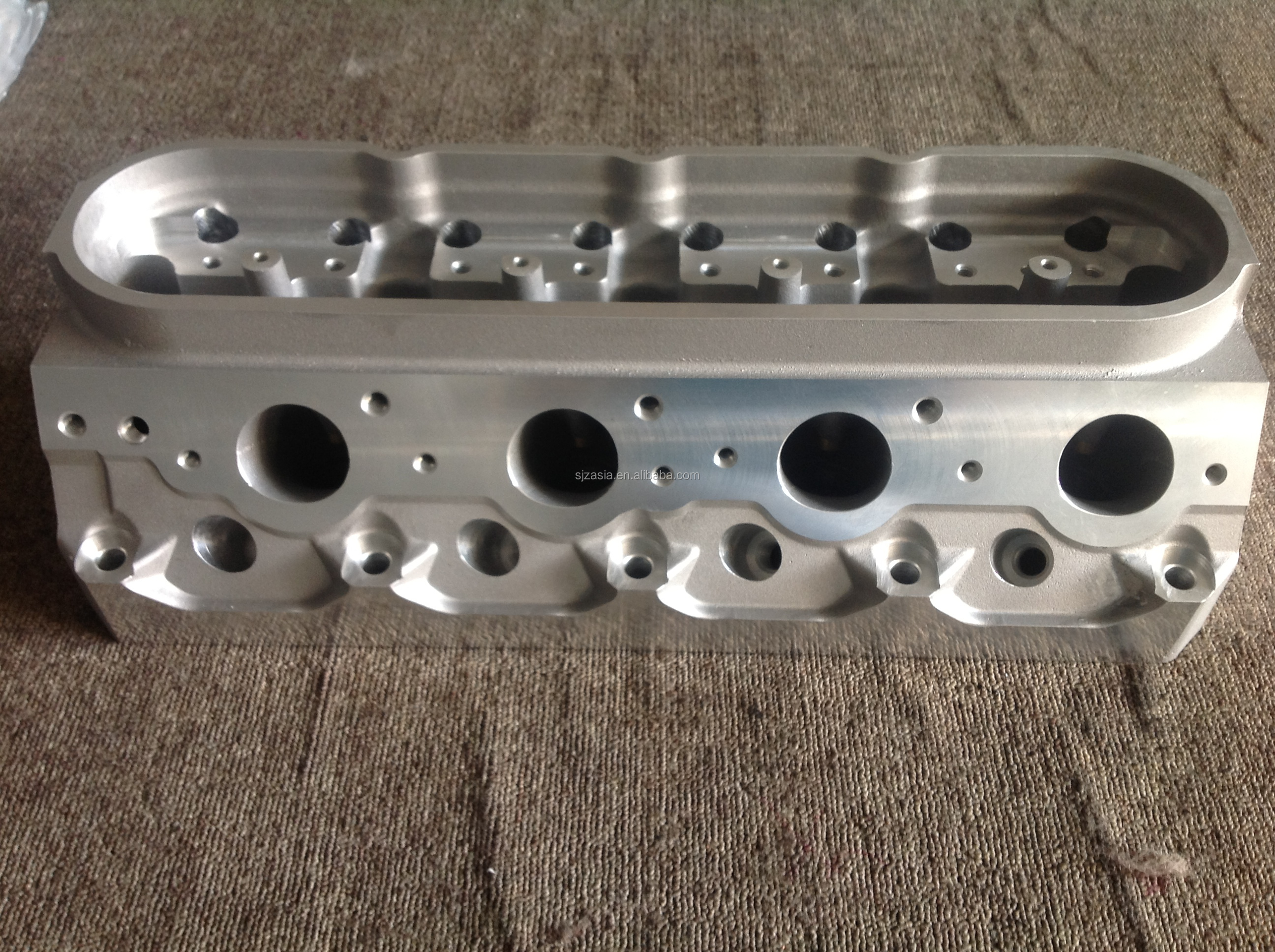 Brand new aftermarket 210.5211.5cc GM LS1 and LS3 aluminum cylinder