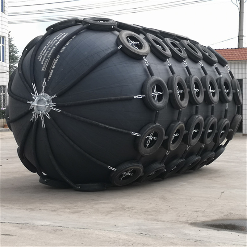 пневматические кранцы