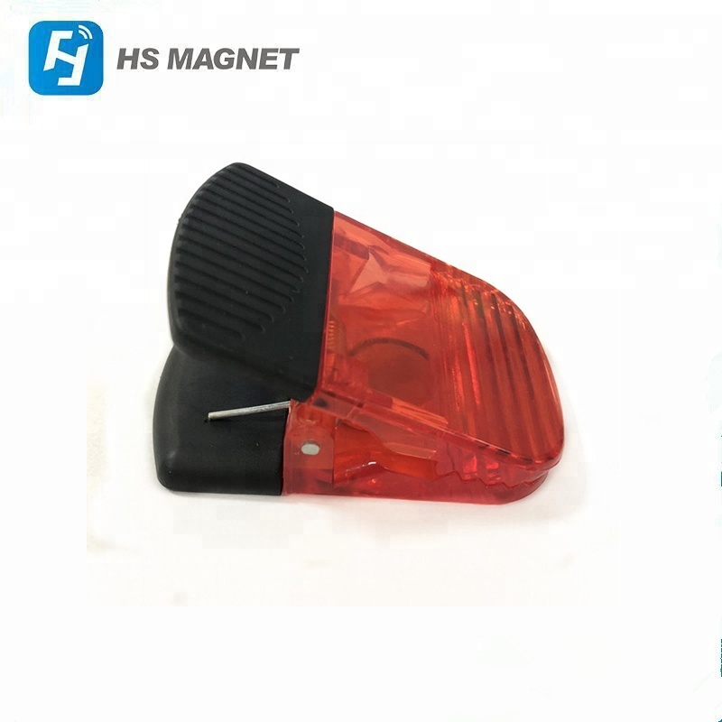 HS popular hot-selling plastic neodymium magnetic clip for office