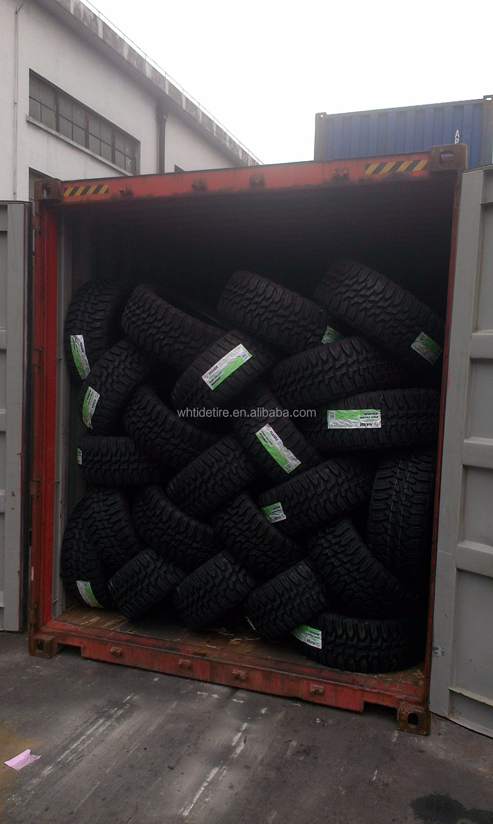 热销中国阿里巴巴comforser轮胎泥轮胎215/75r15