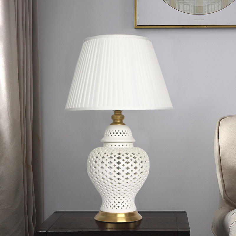 Jingdezhen porcelain bedside table lamp ceramic decor for hotel bedroom and living room