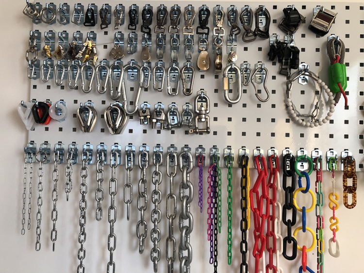 Quick release sling snap hook