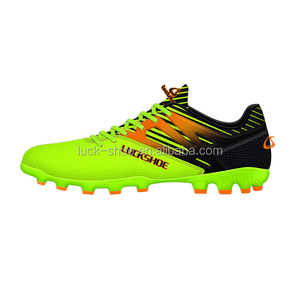 cr8 soccer shoes