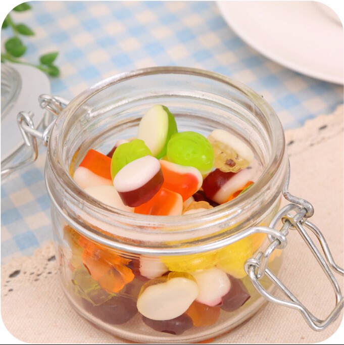 customized antique fancy glass jar with tight lid store food