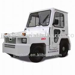 diesel baggage towing tractor for airport 2.5T drawbar pull