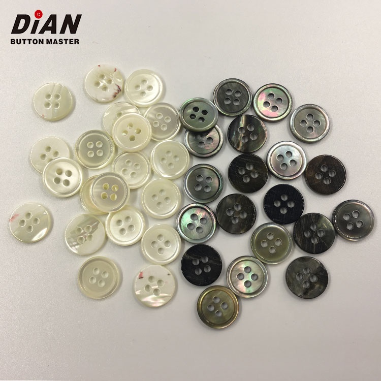 4-HOLE NATURAL WHITE SHELL ROUND BUTTON 15MM 18MM 20MM 23MM SUIT//SHIRT//BLOUSE
