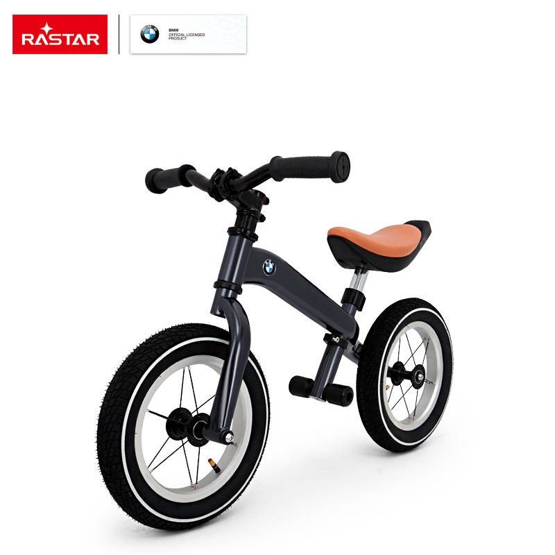specialized bike with training wheels