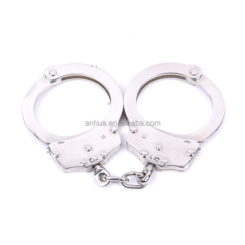 NEW HANDCUFFS CLASSIC SOLID METAL SILVER CHROME POLICE HAND CUFFS 2 KEYS