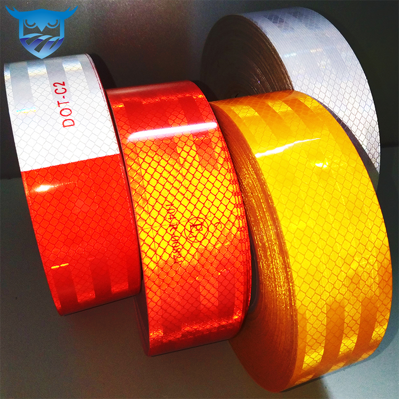 3M Diamond Grade ECE 104 Segmented Conspicuity Reflective Tape 25m Truck Trailer