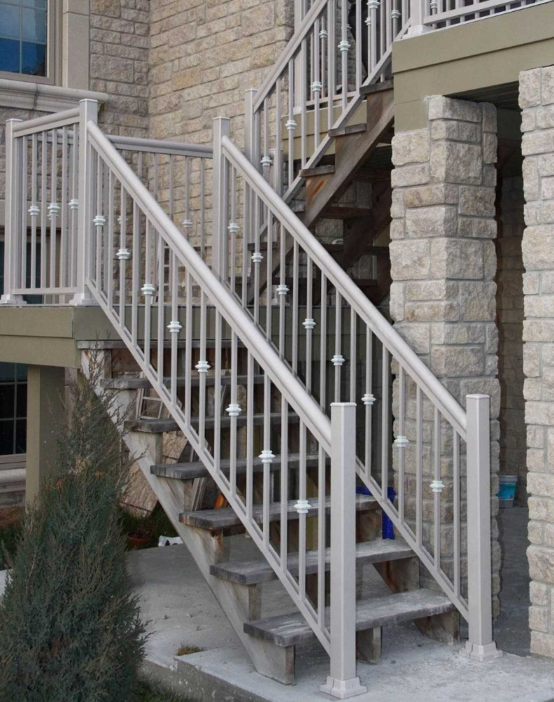 Алюминиевые перила для лестниц в частном доме