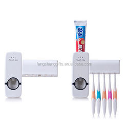 High quality auto toothpaste dispenser squeeze toothpaste dispenser with plastic toothbrush holder