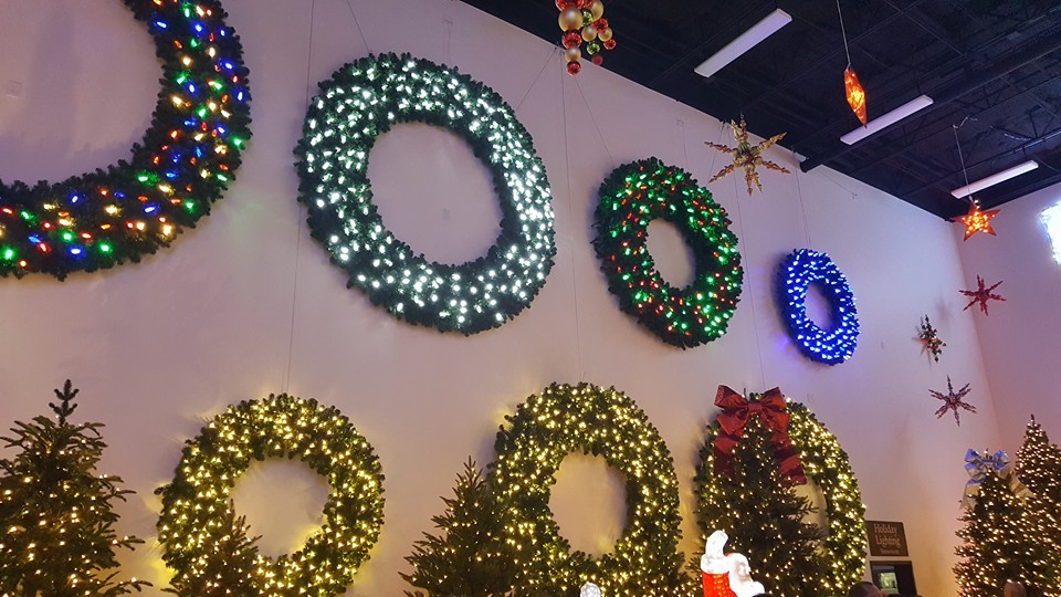 Decorative Round Christmas Wreaths With Led Lights