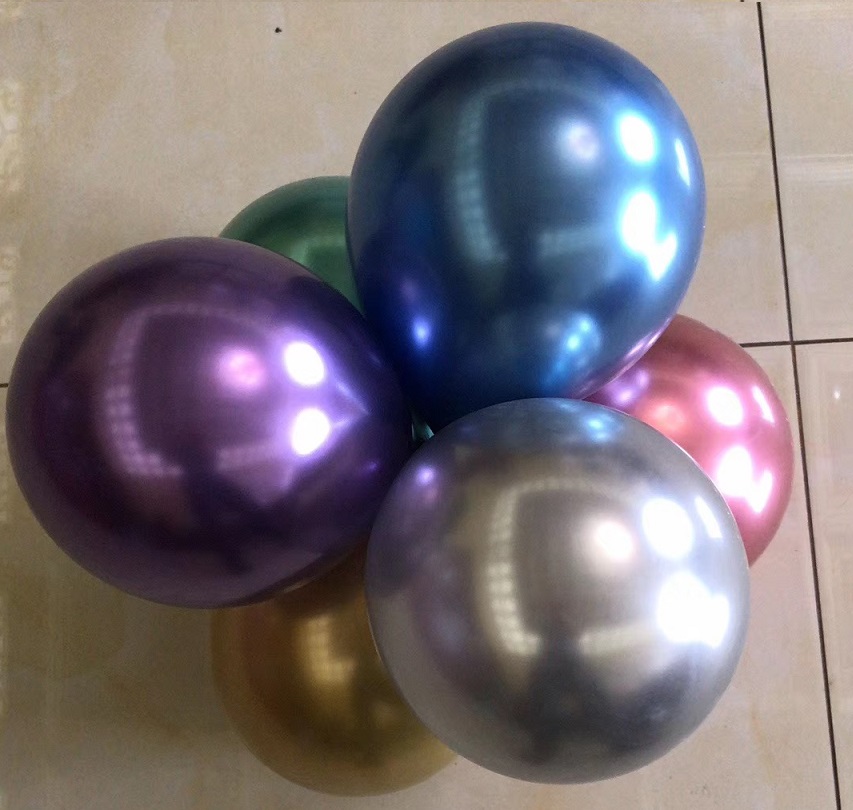 metallic baloons