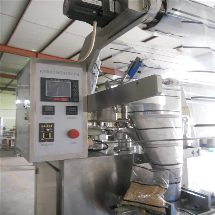 Low Price vertical packing machine for cable clip with good price