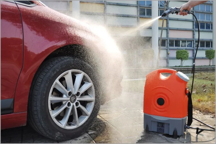 Portable high pressure car washer 17L rechargeable battery powered car washer ,manual car wash machine