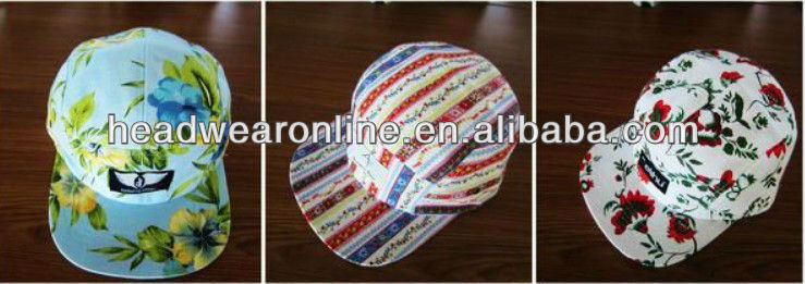 Hot sale 5 panels floral print embroidered snapback cap welldesigned and can be customized