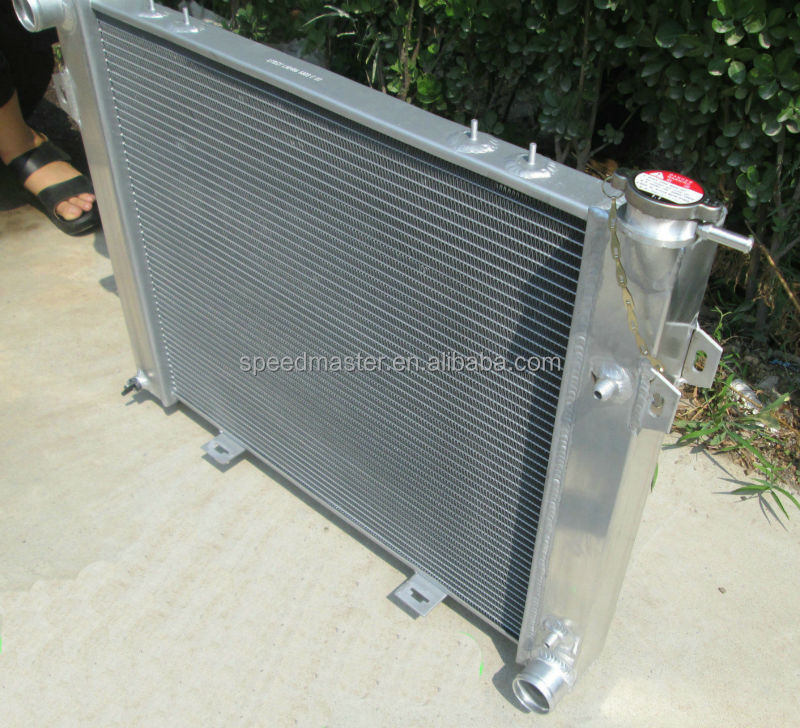 Radiator For Jeep Cherokee Comanche Wagoneer 87-90 4.0 L6