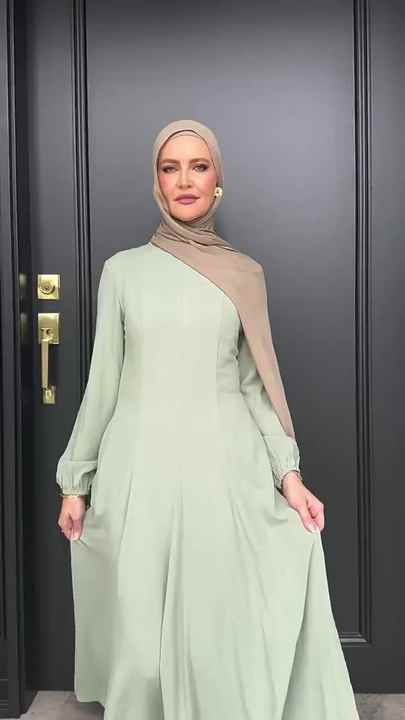 2025 Dubai New Fashion Modest Muslim Women Long Dress Linen Breathable  Solid Color Elegant Dress for Daily Life