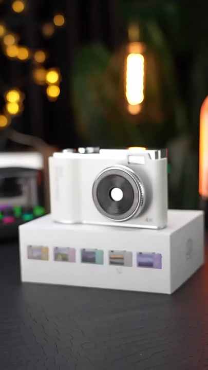 4K HD Digital Camera - CCD Retro Design, 16X Zoom, FHD 1080P Video