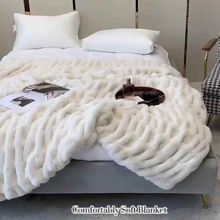 Wholesale Double Sided Bubble Throw Blanket Luxury Plush Super