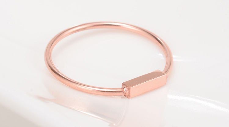 Wholesale Jewelry Engraved Name Dainty Rose Gold Stainless Steel Bar Ring