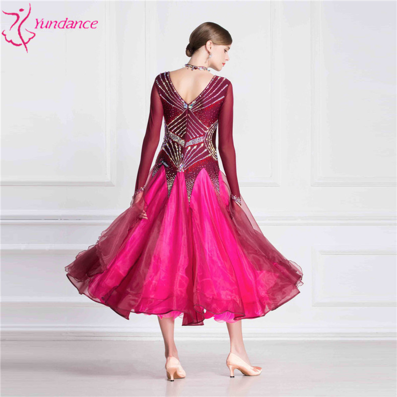 lady b dresses Leone Dress Burgundy