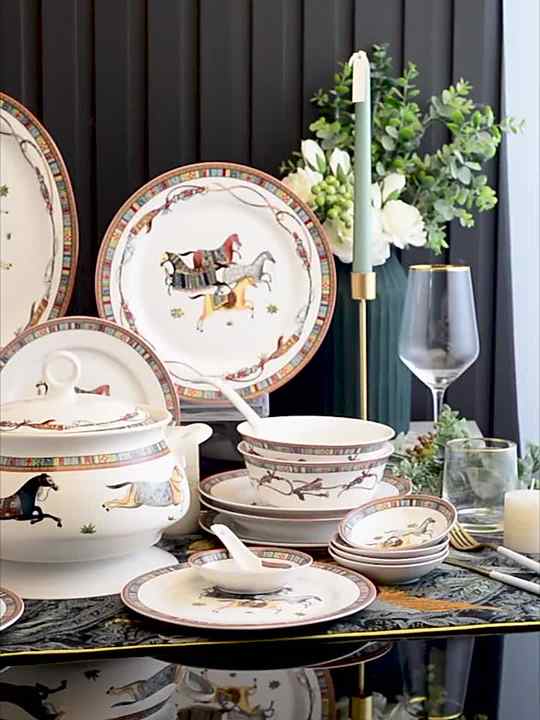 Jingdezhen Ceramic Nordic Animal Pattern Bone China Dinnerware Set