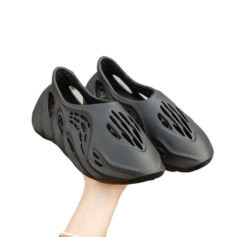 Сандалии мужские с дырками, повседневные прозрачные, модные уличные пляжные босоножки на плоской подошве, с дырками, лето