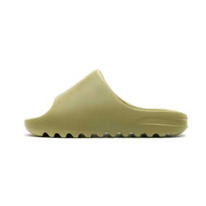 pantofole yeezy