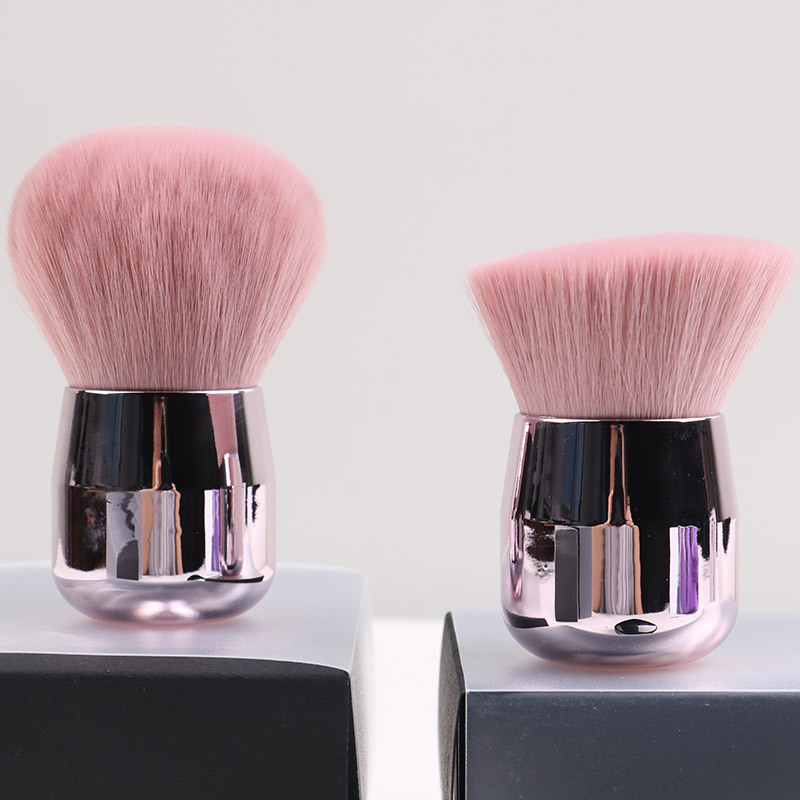 2019 new arrival oversized Nordic style mushroom head makeup brush big powder brush portable kabuki brush