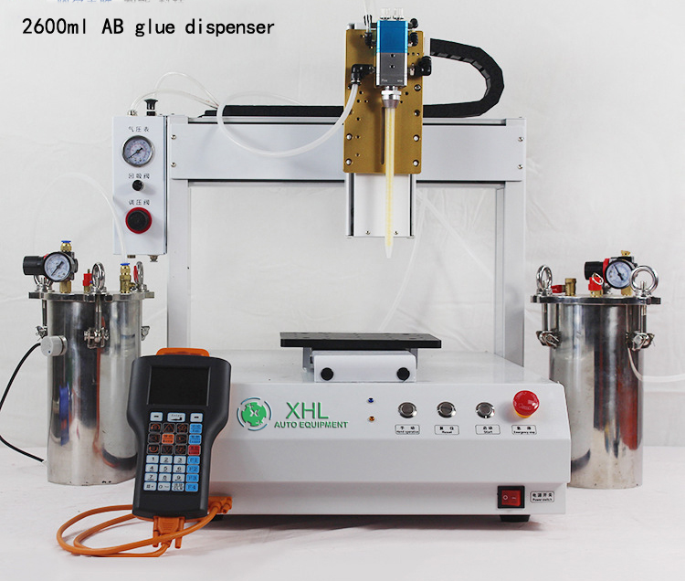 XHL-DJ331 Настольный 3 оси Клей Диспенсер машина для 2600 мл жидкого клея