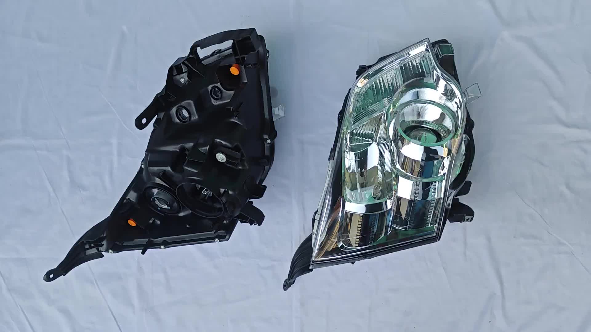 激安先着 I-PACK Car Head Light for Toyota Noah Voxy ZZR70G 2007-2013 絵画