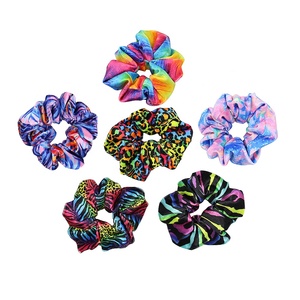 High Quality Colorful Sublimated Leopard Velvet scrunchy Tie dye Hair Scrunchies Rainbow Elastic Hair Bands For Girls