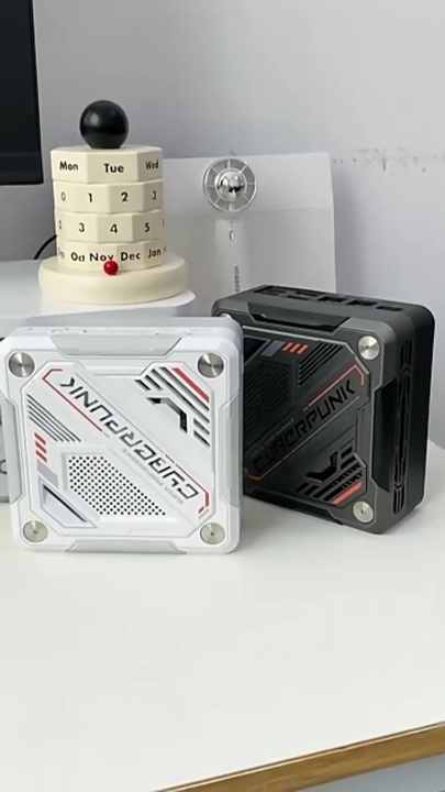Cyberpunk Mini Gaming PC AMD Ryzen 7 8K NUC DDR5 32GB