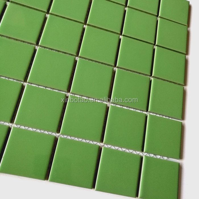 哑光瓷马赛克浅绿色瓷砖,用于墙壁2 x2 (板材尺寸12 x12 )