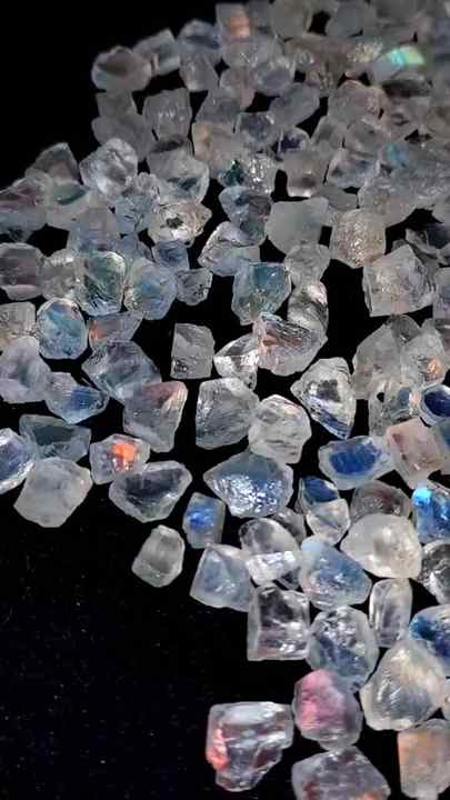 Pierre De Lune Brute Bleue Flashy - Lot Pour Bijoux Fantaisie