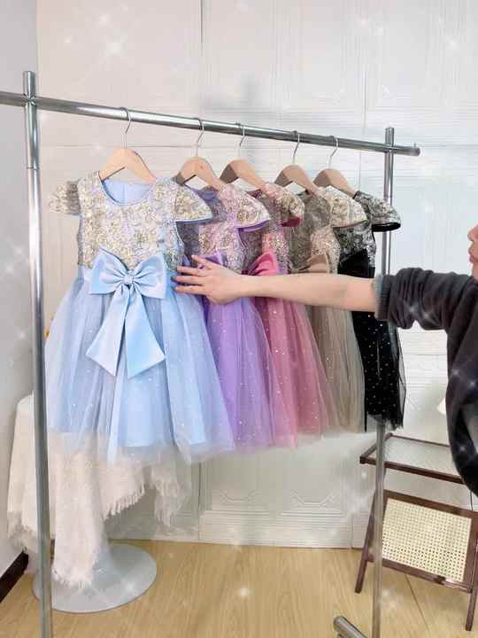 Boutique Profile Ninas Boutique Facebook MQATZ Latest Fashion