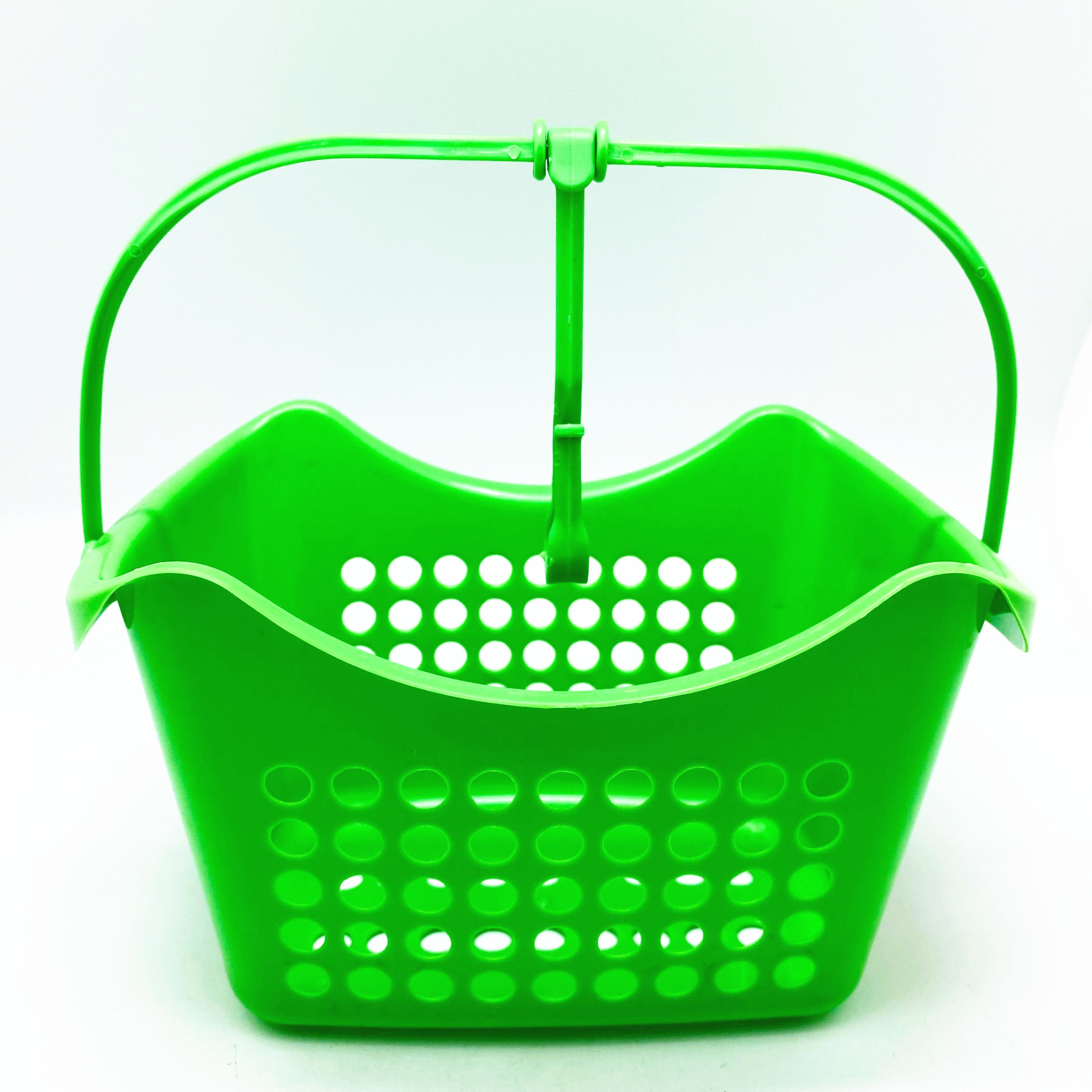 Gain 36 Plastic Clothespins with Hanging Basket