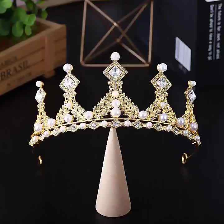 Hot Sale Bride Hair Accessories Metal Crown Wholesale Custom Round Dress up  Tiara and Children Headdress Diamond Crown