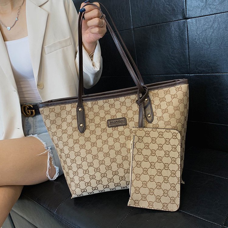 gd sling bag