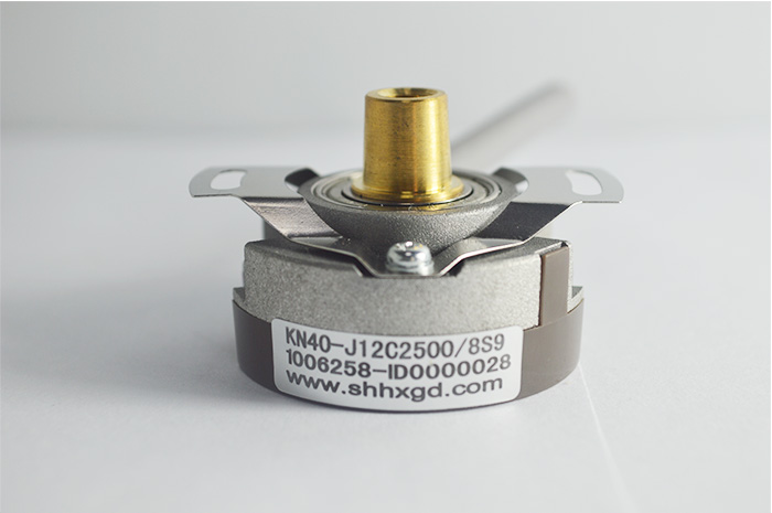 KN40 Taper Shaft 8mm DC5V UVW Signal 1000ppr TTL 15 Cord Wires Dc Motor Encoder QR145-05/05-10
