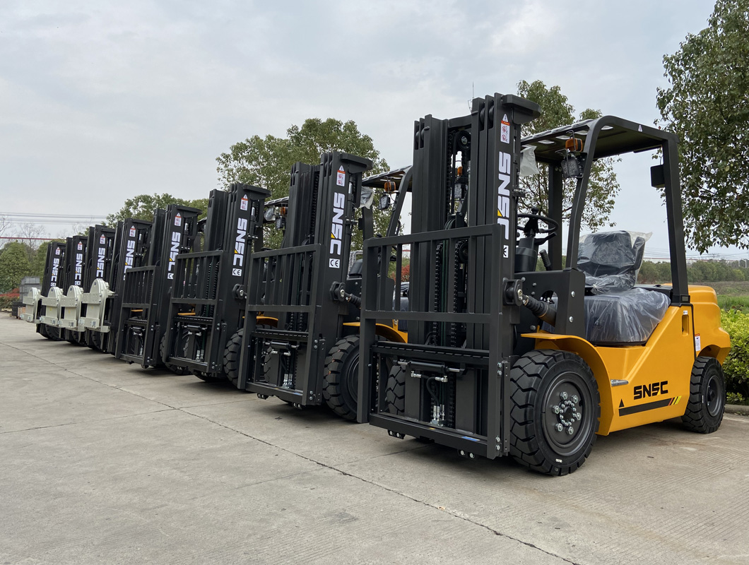 Montacargas Chinos CPCD35 Forklift with Japan Engine
